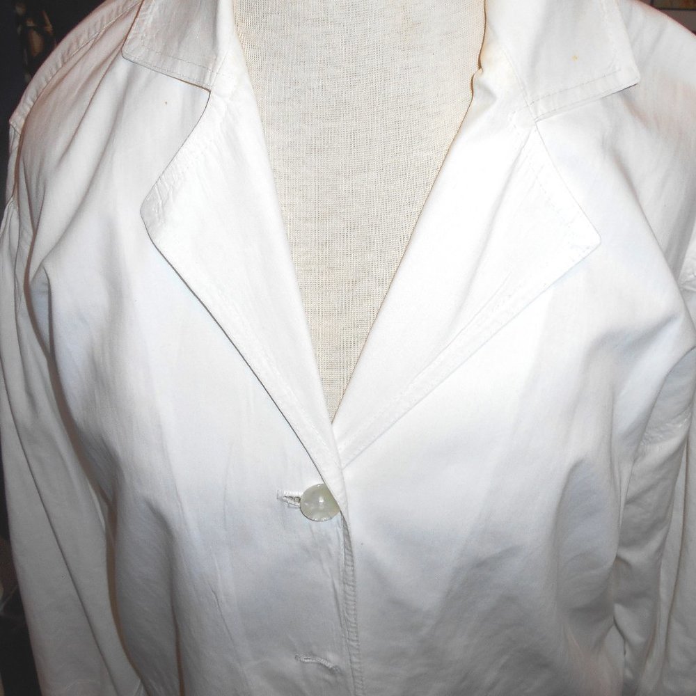 Womens Tali white button down shirt